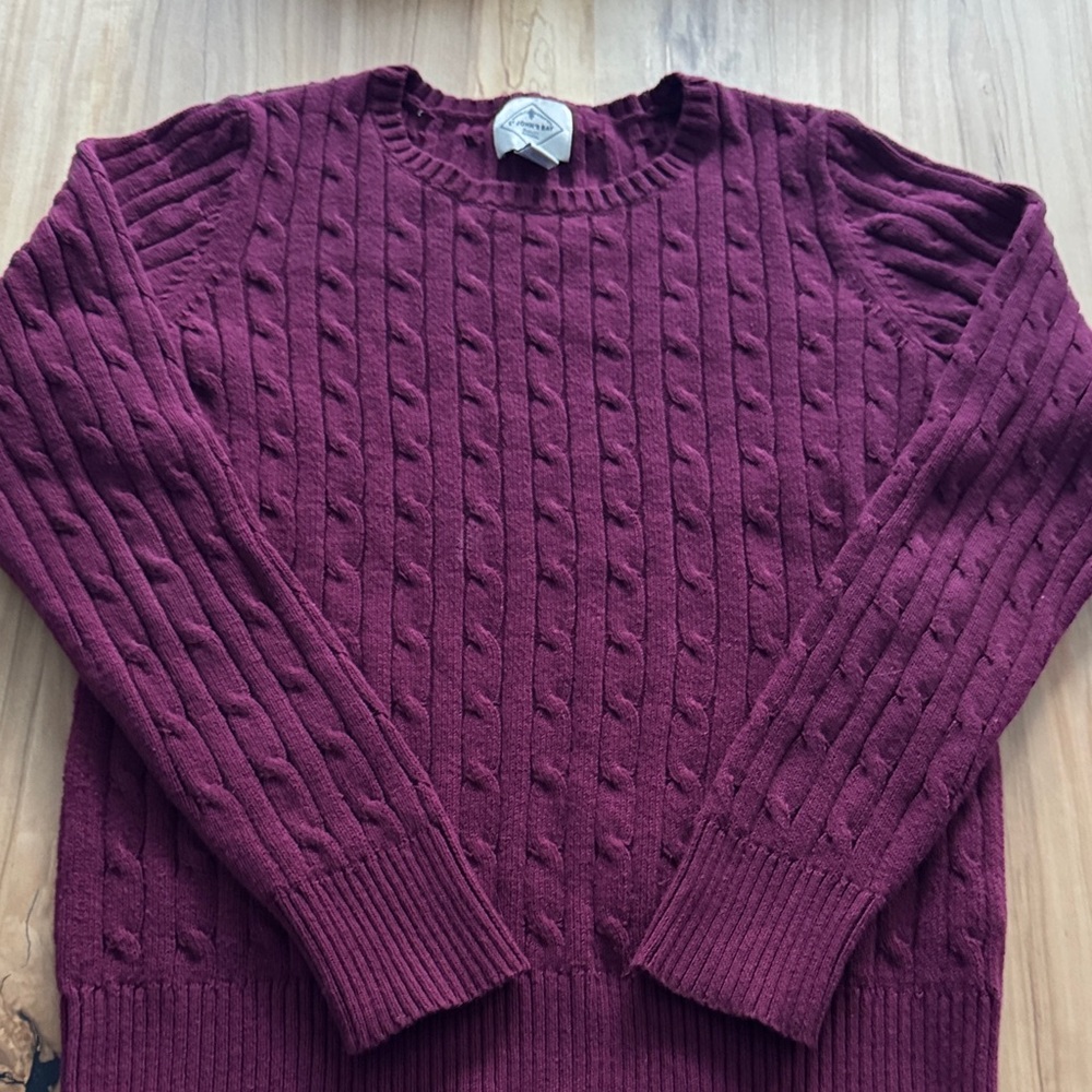 Cable Knit Burgundy SweaterSt John’s Bay Size Small